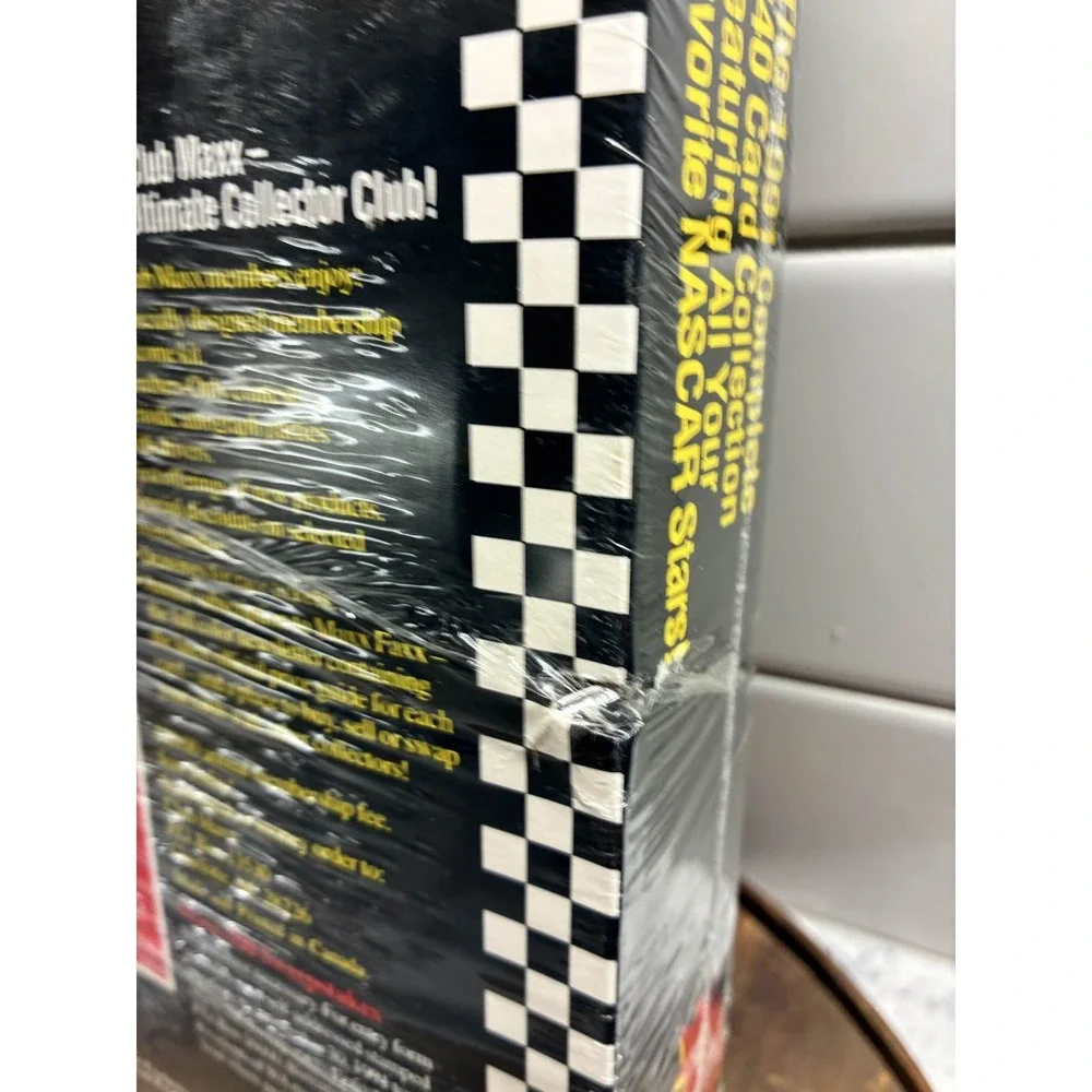 1991 MAXX NASCAR Race Cards 240 Card Set‎ Factory Sealed - Picture 3 of 4